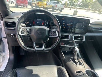 2025 Ford Mustang EcoBoost