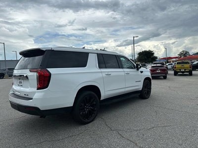 2024 GMC Yukon XL SLE