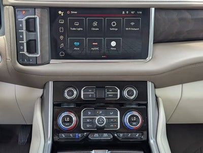 2023 GMC Yukon XL Denali