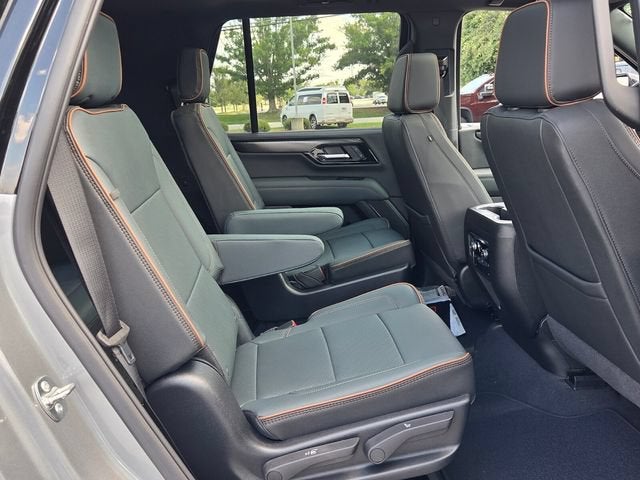 2026 GMC Yukon AT4 - Photo 14