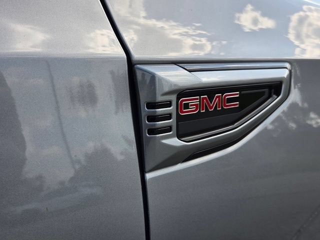 2026 GMC Yukon AT4 - Photo 16