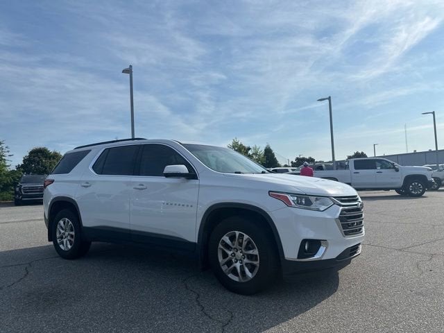 2020 Chevrolet Traverse LT Cloth