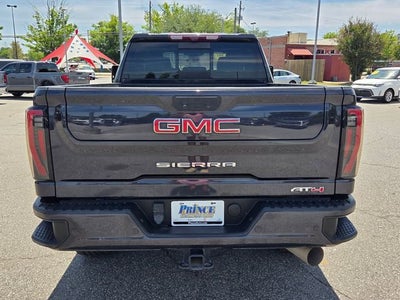2024 GMC Sierra 2500 HD AT4
