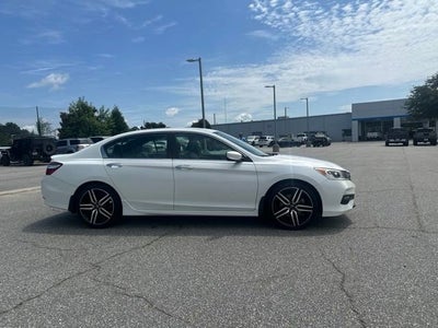 2017 Honda Accord Sedan Sport SE