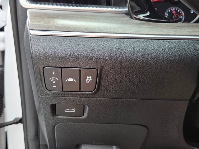 2023 Kia K5 EX