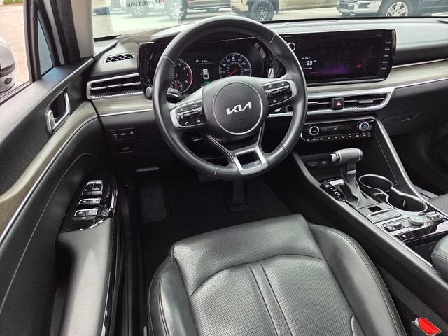 2023 Kia K5 EX