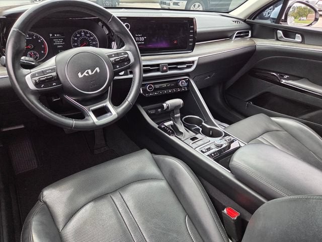 2023 Kia K5 EX