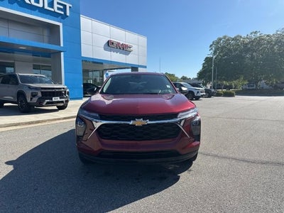 2025 Chevrolet Trax LS