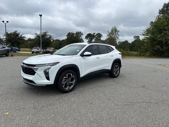 2024 Chevrolet Trax LT