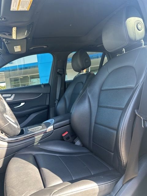 2021 Mercedes-Benz GLC GLC 300